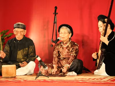 Nghệ nhân chờ nghị định?