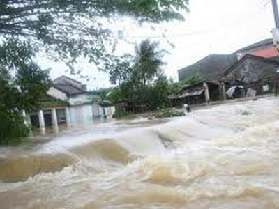 MobiFone nhanh chóng ổn định thông tin liên lạc vùng bão, lũ