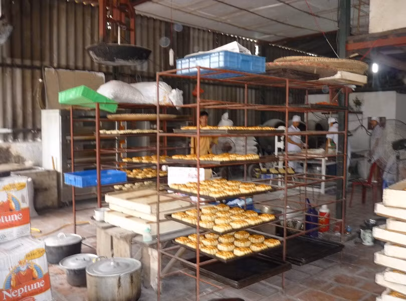 Kiểm tra các cơ sở sản xuất bánh trung thu
