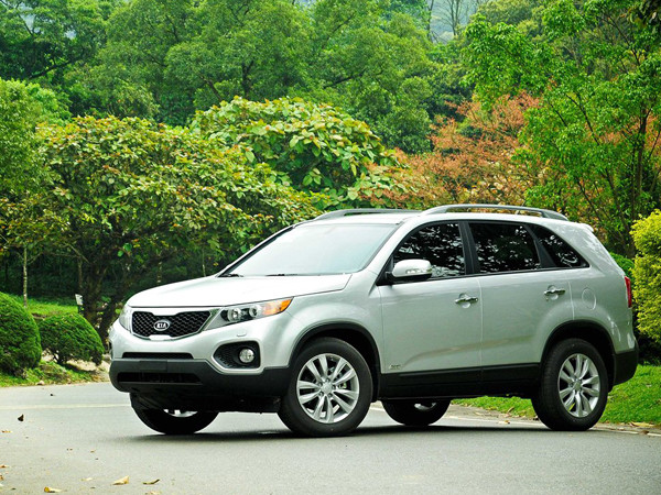 Thaco Kia giảm hơn 31 triệu đồng/xe