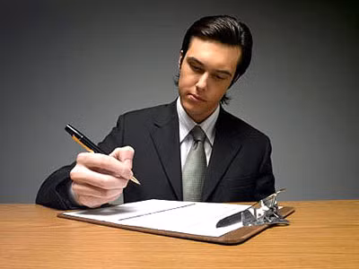 Tạo “bước đệm” cho bước đường công danh