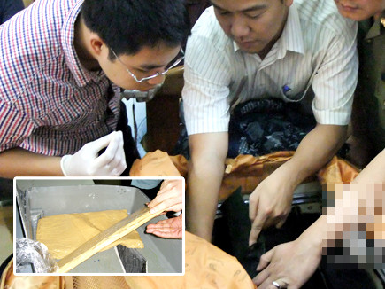 Quái chiêu vận chuyển ma túy, qua mặt máy soi, 'hạ gục' chó nghiệp vụ