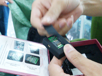 Thu hàng trăm thiết bị điện tử nghe lén, quay trộm