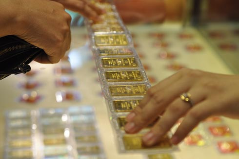 Giá vàng về dưới 37 triệu đồng/lượng