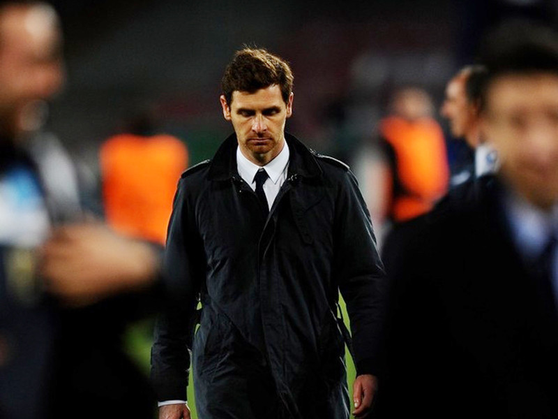 Chelsea sa thải Villas Boas