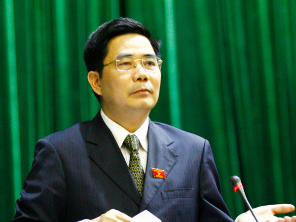 Cắm mốc đất lúa đến từng xã