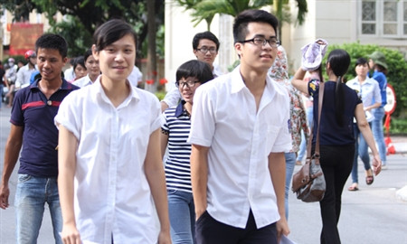 Điểm chuẩn dự kiến ĐH Hoa Sen: nhiều ngành tăng từ 1-2 điểm