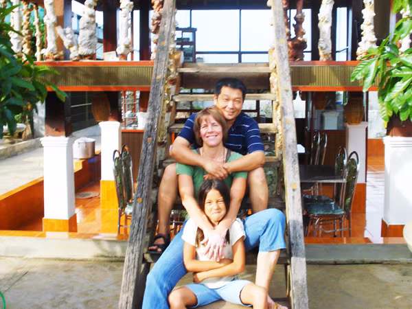 Cả nhà thương nhau