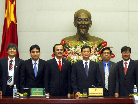 Thủ tướng gặp mặt 50 doanh nhân trẻ tiêu biểu