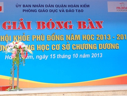 Prudential, báo Tiền Phong tổ chức giải bóng bàn cho học sinh