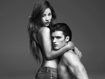 Lee Hyori khoe đường cong gợi cảm