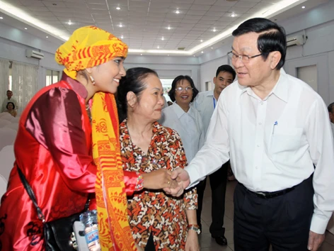 Xử lý nghiêm những điểm nóng án tham nhũng