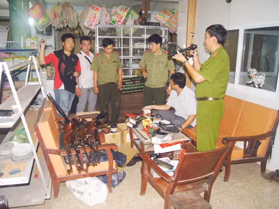 Nhà sách tàng trữ lượng vũ khí lớn