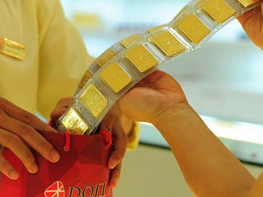 Ngân hàng Nhà nước đấu thầu vàng phiên 70