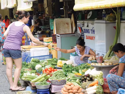 Đi chợ... vừa sợ, vừa run