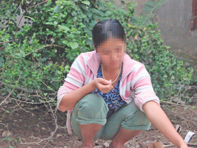 Vụ chồng nhờ hiếp dâm vợ: Nạn nhân đã phát điên