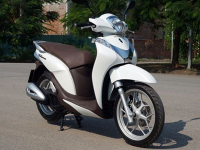 Khan hàng, Honda SH mode đội giá hơn 3 triệu đồng