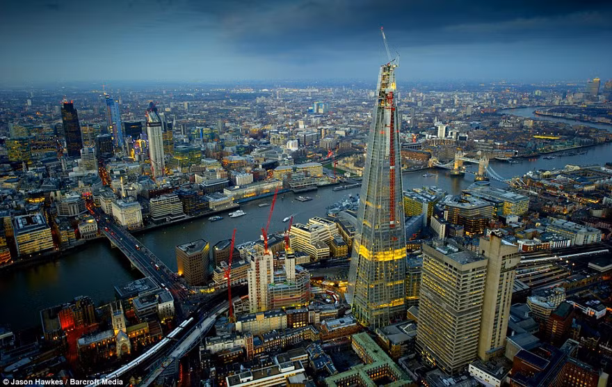 London rực rỡ trong đêm