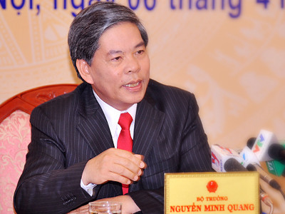 ‘Tôi nhận trách nhiệm trong vấn đề phôi sổ đỏ giả’