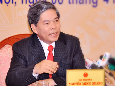 ‘Tôi nhận trách nhiệm trong vấn đề phôi sổ đỏ giả’