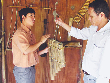 Người giữ gia tài của núi