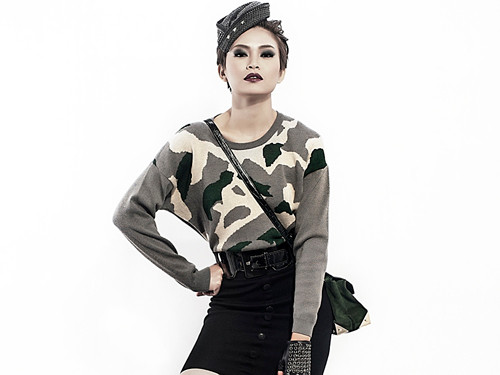 Mâu Thanh Thủy cực 'chất' với 'rằn ri'