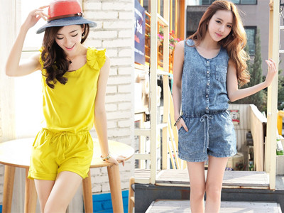 Jumpsuit diện hè đầy sức sống