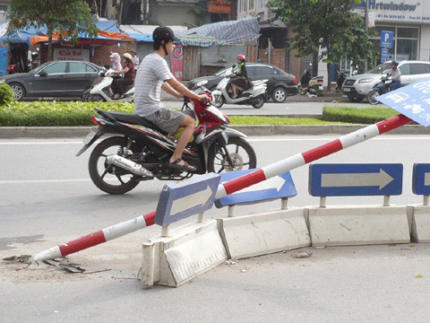 Chưa phân làn trên tất cả các tuyến phố Hà Nội