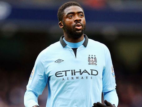 Liverpool rút ruột Man City