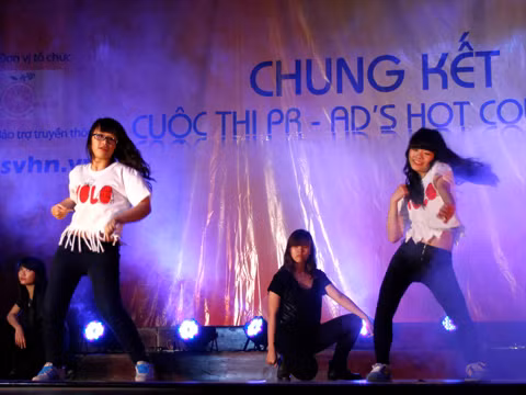 Thí sinh gõ bàn, vỗ cốc đoạt giải ‘cặp đôi hoàn hảo’