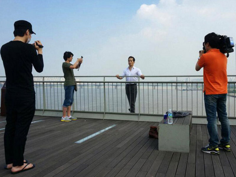 Người đàn ông chuẩn bị tự tử