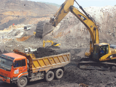 Khai thác than đã nhiều lúc không gặp vỉa, khiến giá thành tăng