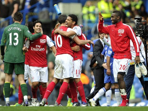 Ai còn nói Arsenal là "những đứa trẻ"?