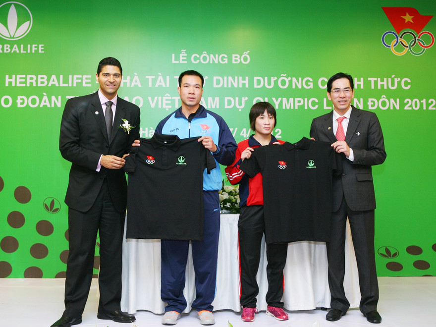 Bác sĩ của Messi tư vấn cho VĐV Việt Nam