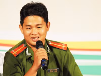 Người chống giặc lửa