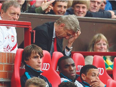 Sau thảm bại, ông Wenger sẵn sàng vung tiền