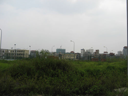 Tung sốt ảo khi thị trường 'bội thực' dự án bỏ hoang