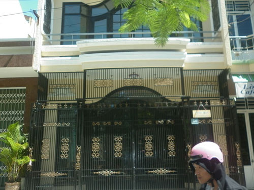 Vỡ nợ, Phó chủ tịch phường 'mất tích'