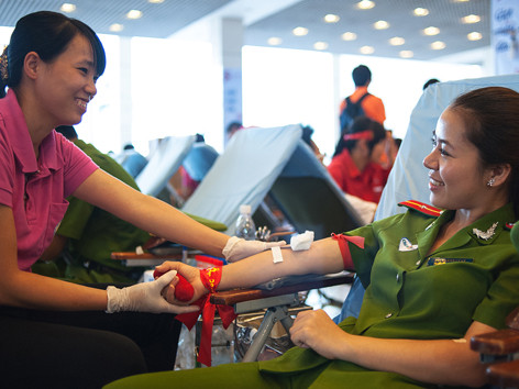 Nữ trung úy cảnh sát 15 lần hiến 'sự sống'