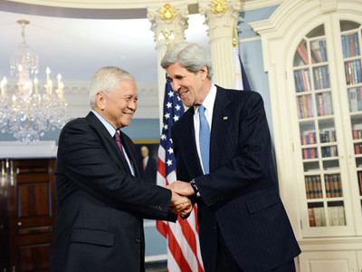 Mỹ ủng hộ Philippines kiện Trung Quốc