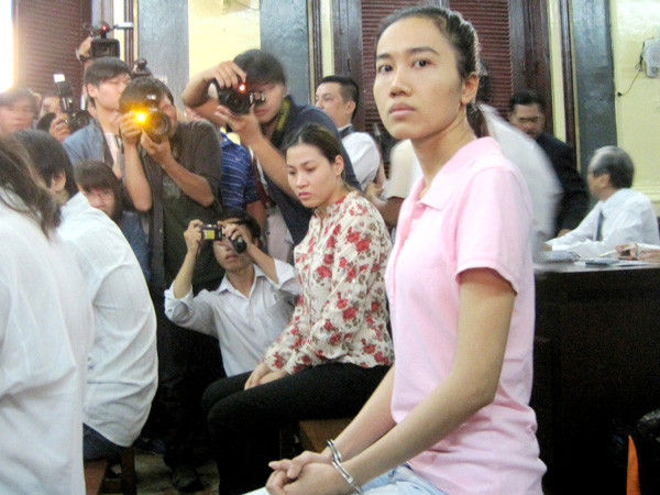 Người đẹp Mỹ Xuân tiều tụy tại tòa