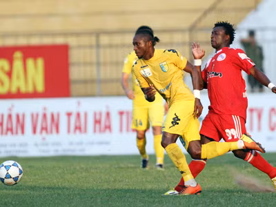 Vòng 10 V.League: Mưa bàn thắng