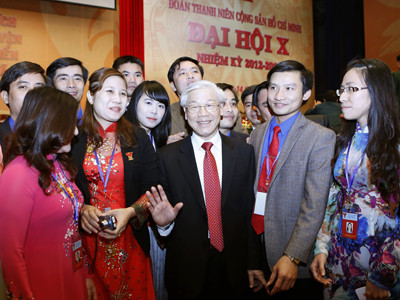 Đảng mạnh lên khi biết tự sửa chữa sai lầm