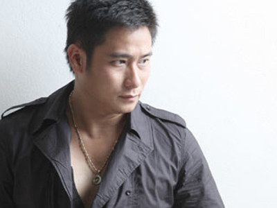 Minh Tiệp cưới người đẹp