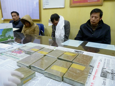 Ma túy đưa 'ông cử' vào lao lý