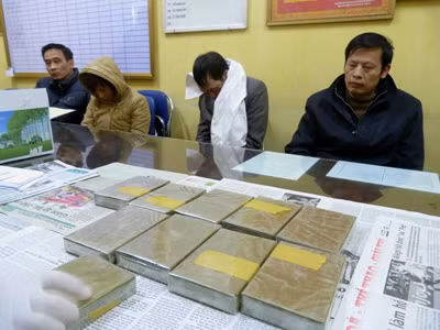 Ma túy đưa 'ông cử' vào lao lý