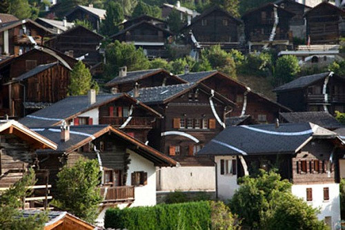 Lạ kỳ ngôi làng "ảo ảnh quang học'