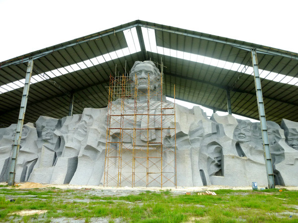 411 tỷ đồng dựng tượng đài Mẹ Việt Nam anh hùng