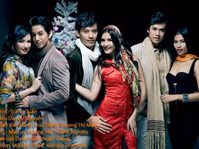 Ngắm 3 vedette làng mẫu Việt  lung linh trong ảnh Giáng sinh