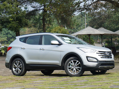 Cận cảnh Hyundai Santa Fe 2013 tại Việt Nam